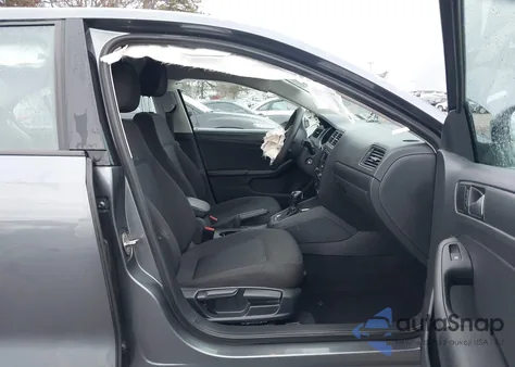 2016 Volkswagen Jetta 1.4T S z USA, uszkodzony, nr VIN 3VW267AJ5GM255772